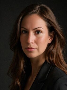 Meet your Posher, Nadyne